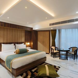 Hotel West Inn Near Igi Airport Delhi